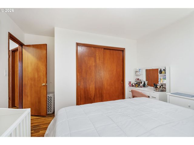 444 Se 153RD Ave, Portland, OR 97233