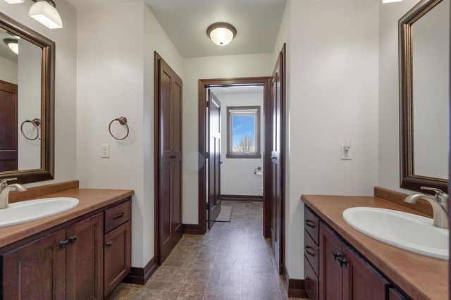 1417 ANGELS PATH, De Pere, WI 54115