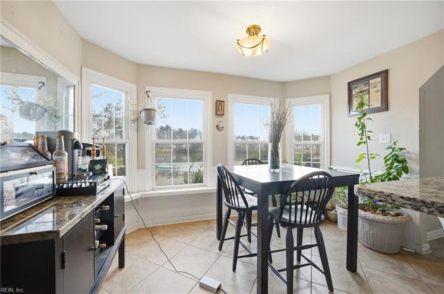 3201 Barberry LN, Virginia Beach, VA 23453