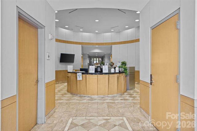 315 Arlington Avenue 903, Charlotte, NC 28203