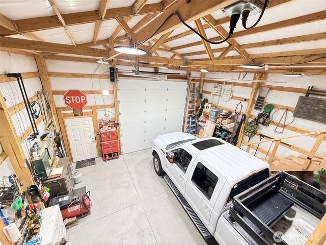 82 Nichols Road, Omak, WA 98841