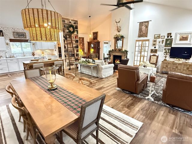 82 Nichols Road, Omak, WA 98841