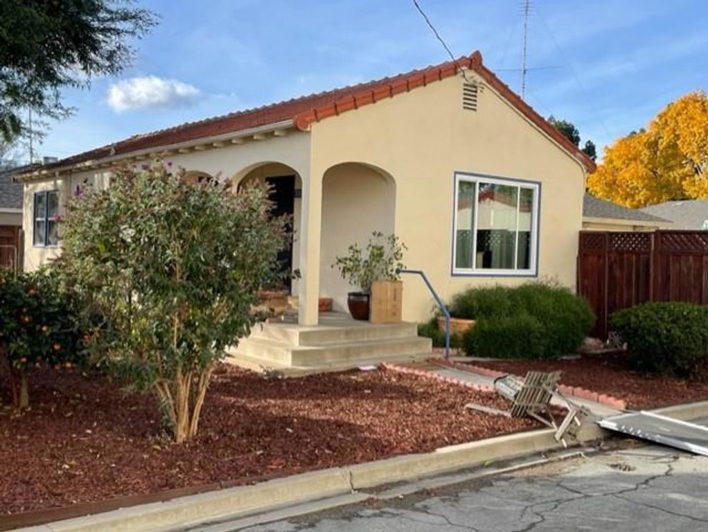 Image 1 of property listing at 935 Di Giulio Court, Santa Clara, CA 95050