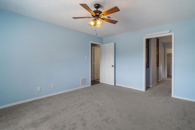 523 White Wing Court, Dickinson, TX 77539