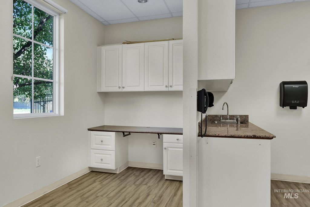 1400 N Park Lane, Eagle, ID 83616 photo 29