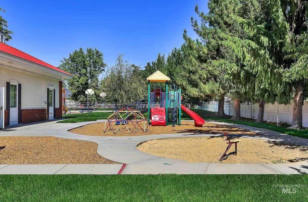 1400 N Park Lane, Eagle, ID 83616 photo 30