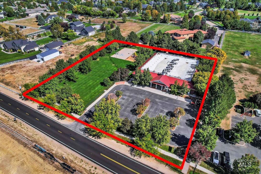 1400 N Park Lane, Eagle, ID 83616 photo 35