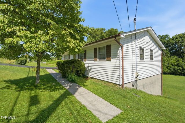 948 King Mill Pike, Bristol, VA 24201
