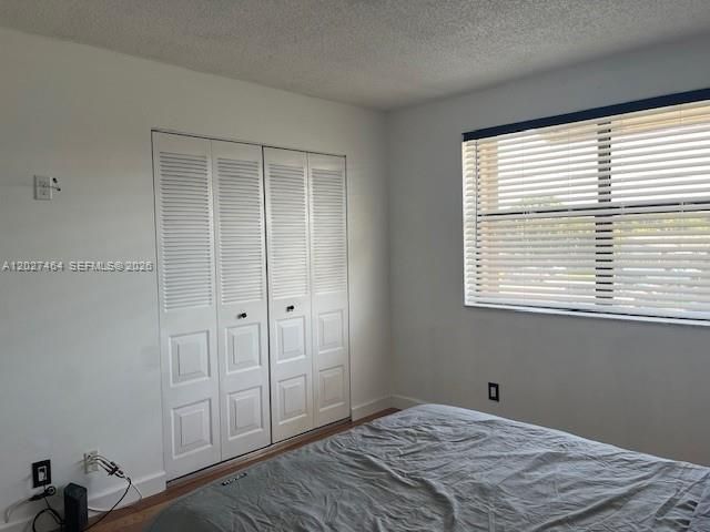10054 Winding Lake Rd 201, Sunrise, FL 33351