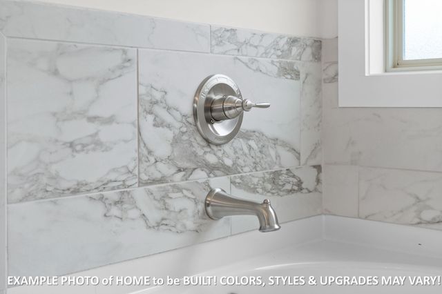 2 Trin Hill Drive, Dover, TN 37058