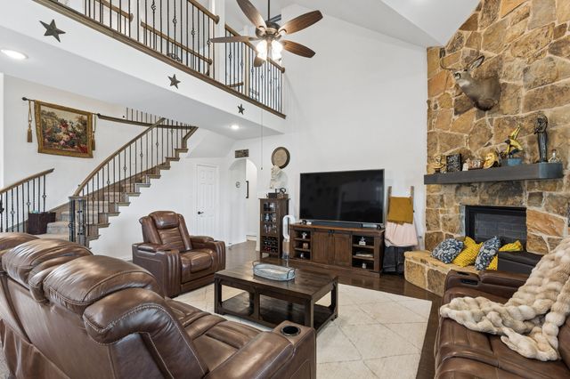 4804 Wharton Avenue, Aubrey, TX 76227