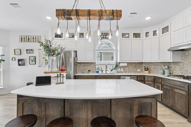 4804 Wharton Avenue, Aubrey, TX 76227