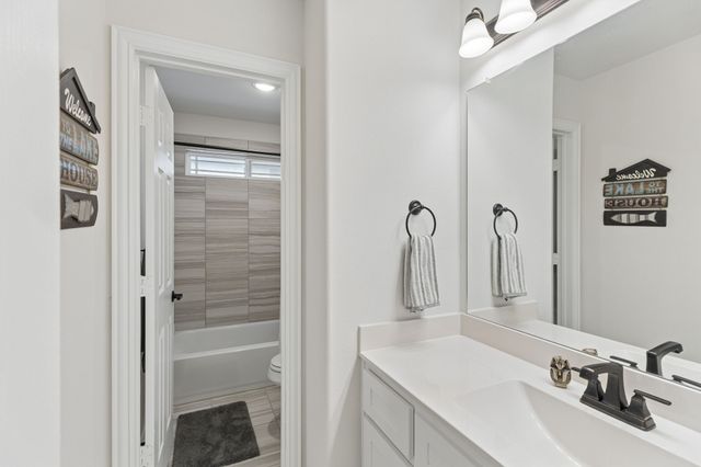 4804 Wharton Avenue, Aubrey, TX 76227