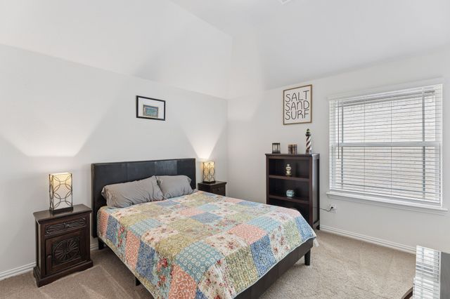 4804 Wharton Avenue, Aubrey, TX 76227