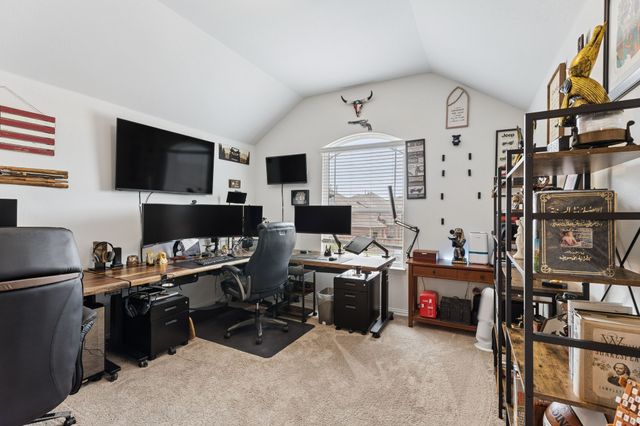 4804 Wharton Avenue, Aubrey, TX 76227