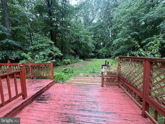 12200 BRECKINRIDGE LN, Woodbridge, VA 22192