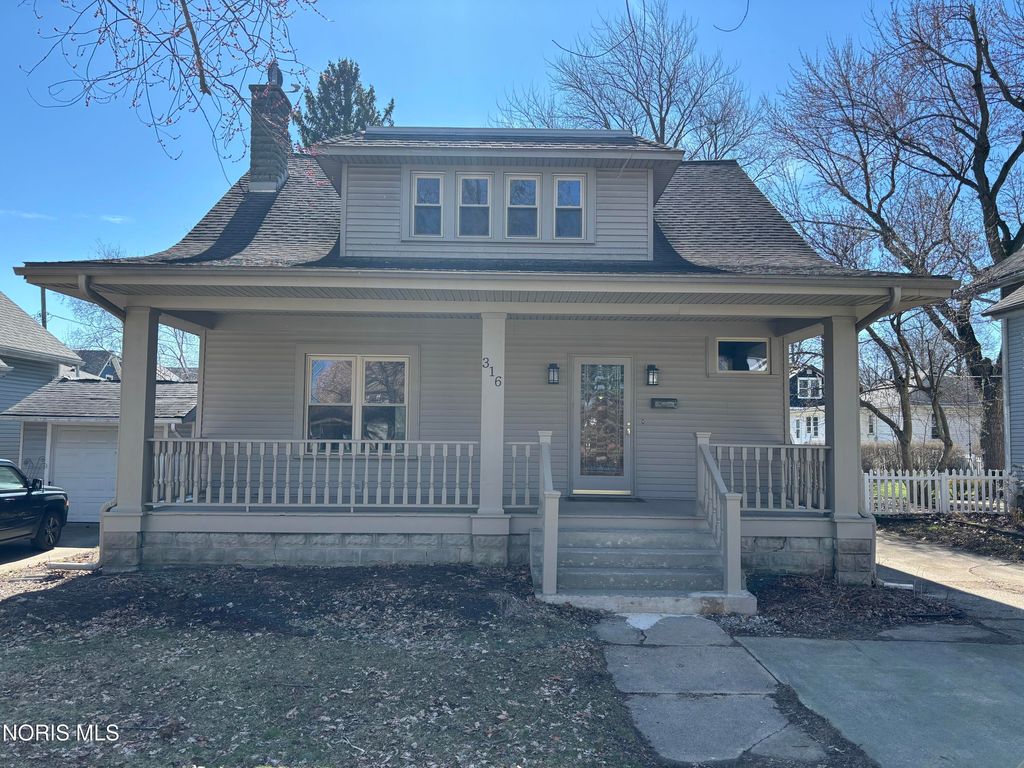 316 E Oak Street, Wauseon, OH 43567