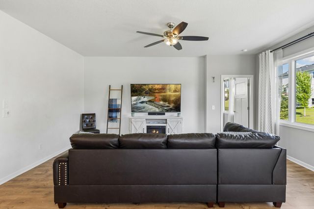 4305 Cottagewood Court, Excelsior, MN 55331