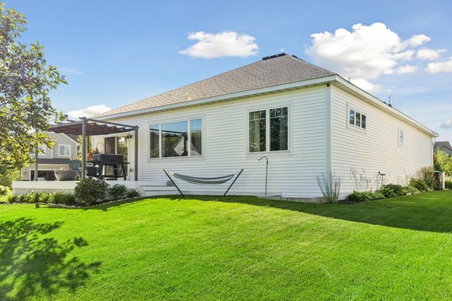 4305 Cottagewood Court, Excelsior, MN 55331