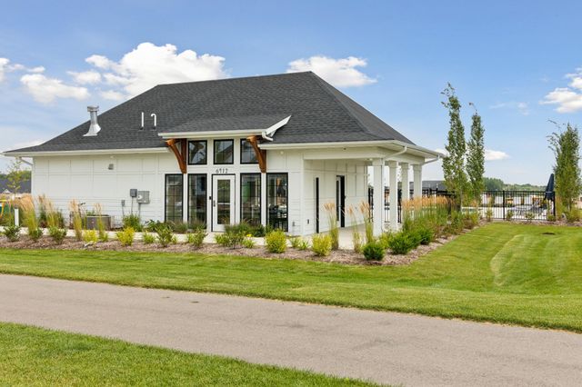 4305 Cottagewood Court, Excelsior, MN 55331