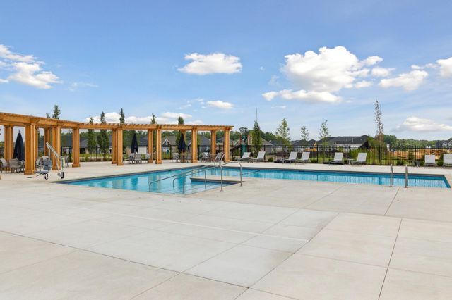 4305 Cottagewood Court, Excelsior, MN 55331