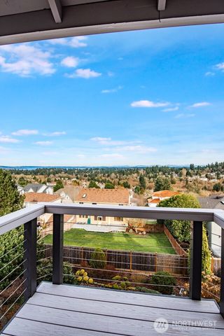 3811 53rd Street NE, Tacoma, WA 98422