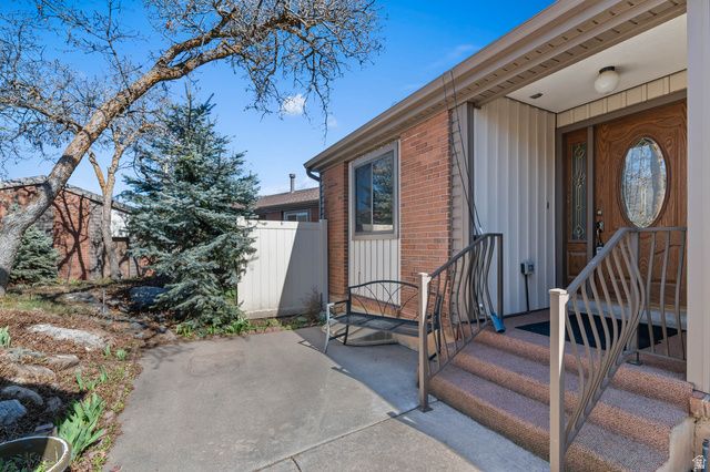 1954 N 2600 E, Layton, UT 84040