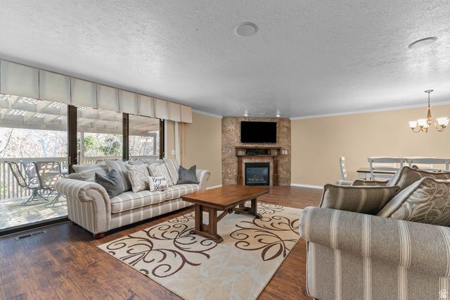 1954 N 2600 E, Layton, UT 84040