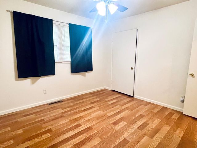 923 Rosemary Street, Aurora, MO 65605