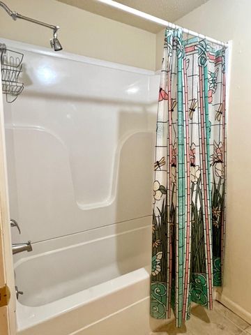 923 Rosemary Street, Aurora, MO 65605