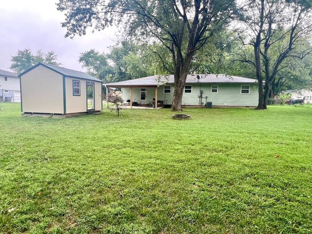 923 Rosemary Street, Aurora, MO 65605