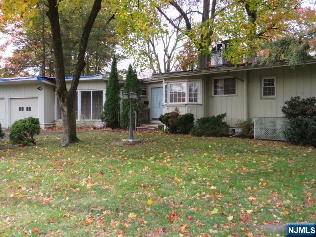 543 Ackerman Avenue, Glen Rock, NJ 07452