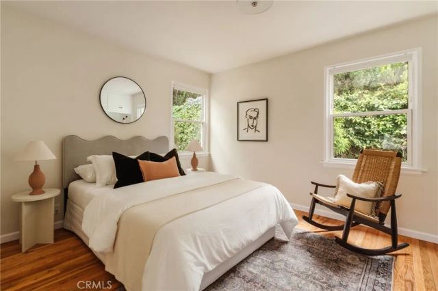 135 Anita Drive, Pasadena, CA 91105