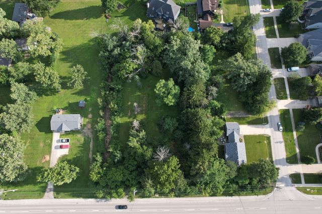 419 W 63rd Street, Westmont, IL 60559