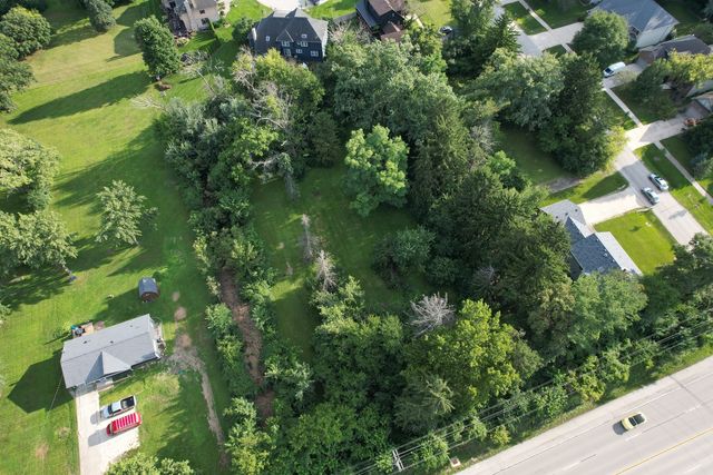419 W 63rd Street, Westmont, IL 60559