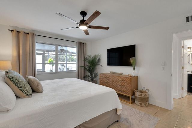 423 62ND STREET, Bradenton Beach, FL 34217