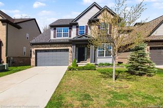 4817 W Stonegate Circle, Orion Charter Township, MI 48359