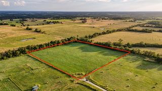 000 West Farm Road 124, Bois D Arc, MO 65612