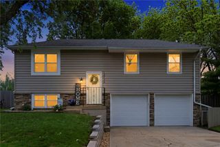 12728 S Sycamore Street, Olathe, KS 66062