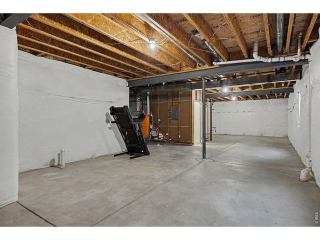 8922 Ellis St, Arvada, CO 80005