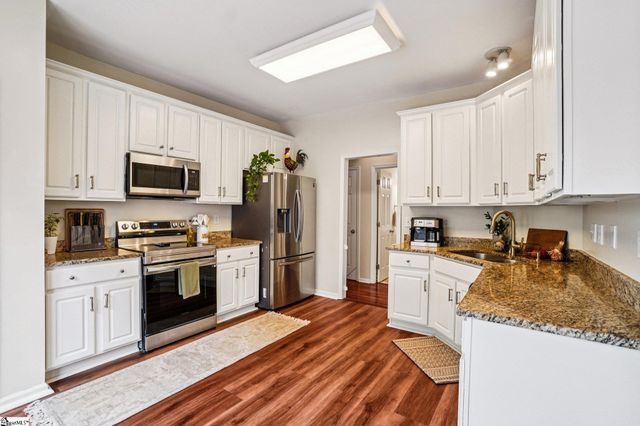 4 Coachwhip Court, Simpsonville, SC 29680