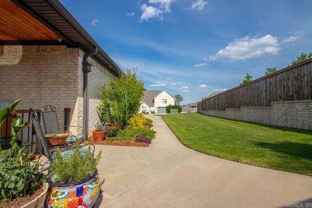 1641 Vista Creek Drive, Sherwood, AR 72120