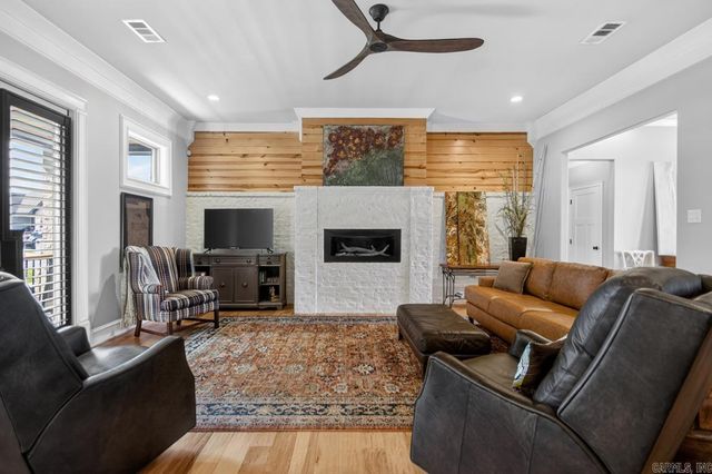 1641 Vista Creek Drive, Sherwood, AR 72120
