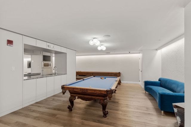 42 8th St 1104, Boston, MA 02129