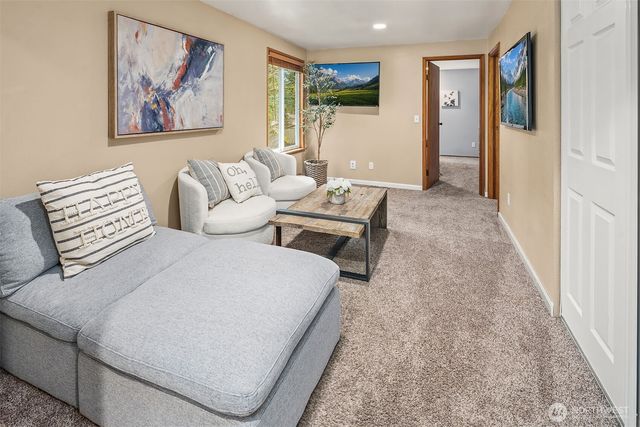 14404 146th Place SE, Renton, WA 98059