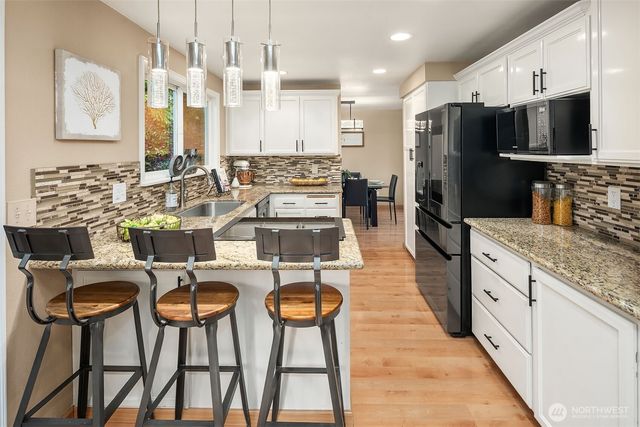 14404 146th Place SE, Renton, WA 98059