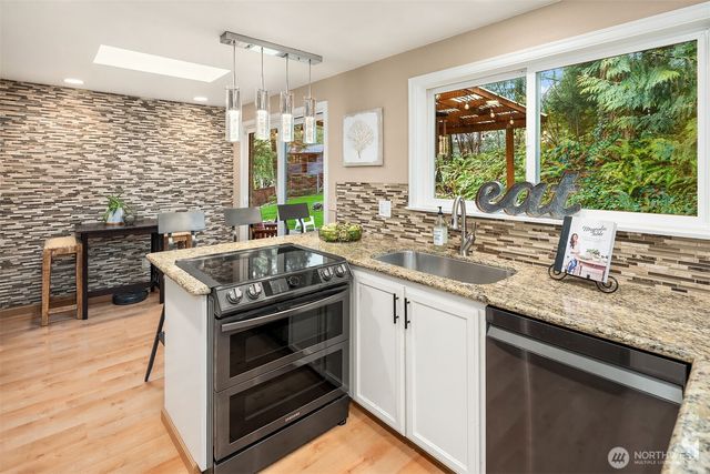 14404 146th Place SE, Renton, WA 98059