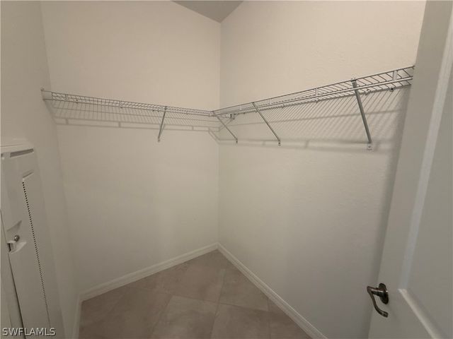 2224 Dragonfruit WAY, Naples, FL 34120