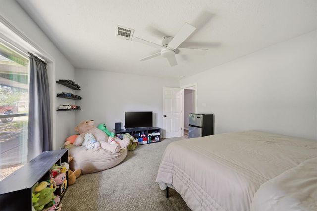 19819 Hampton Wood Drive, Tomball, TX 77377