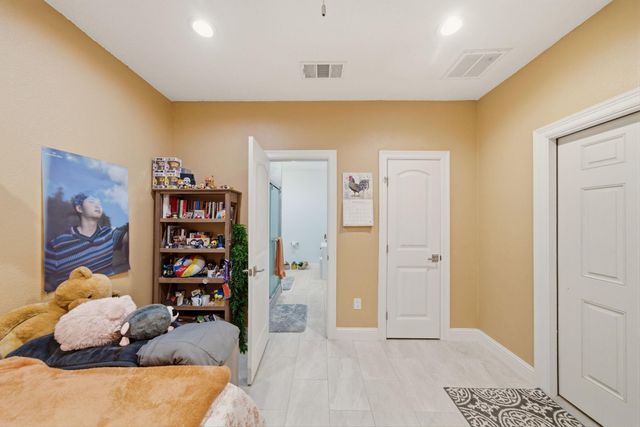 19819 Hampton Wood Drive, Tomball, TX 77377